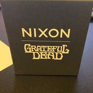 NWT Nixon Grateful Dead Watch
